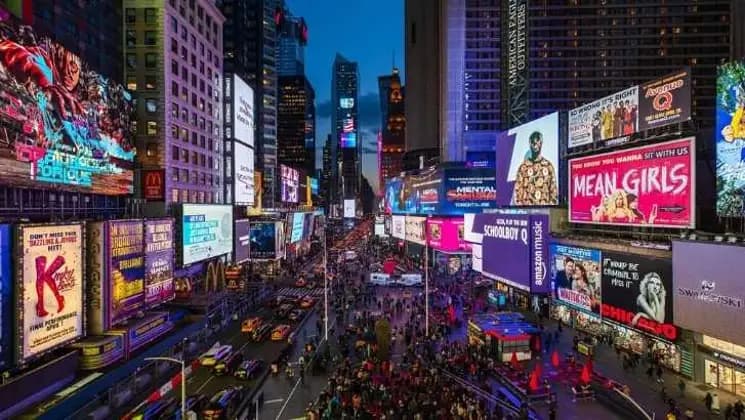 Nueva York en Renaissance New York Times Square Hotel - Imagen 3